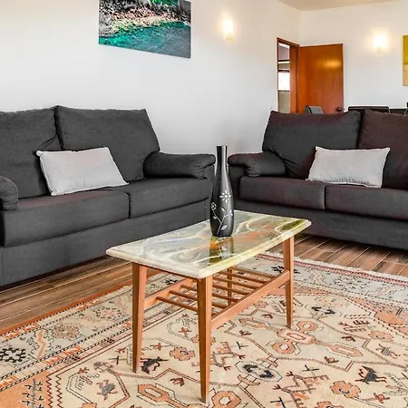 Spacious T3, Pool View Balcony, Oura * Albufeira