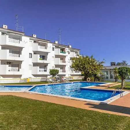 Spacious T3, Pool View Balcony, Oura Lägenhet